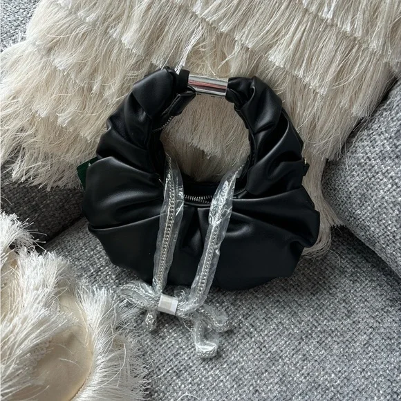 Brand new cute black half moon bag ! - Picture 3 of 5